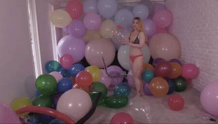 Galas Sit to Pop on the Clear Chair - HD 720p