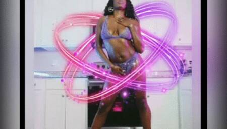 Paris Love vs Little Rampage (arm wrestling)