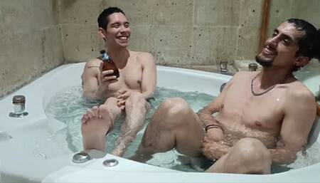 CARLO VUELVE A LAMER LAS PATAS DE ANGEL BROWN