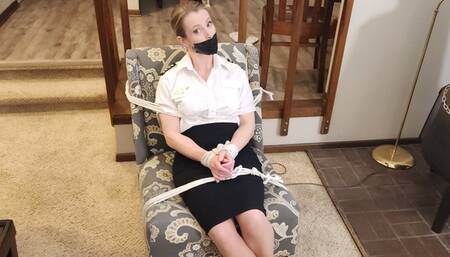 Claire Irons Pilot Held Hostage HD