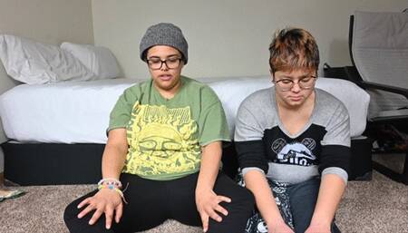 Astrid and Dylan pose together (4k)