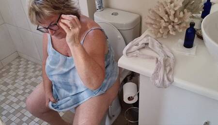 Camilla's toilet collection No 16