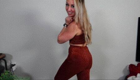 Brat Roommate Farts A Lot - Dakota Charms HDMP4