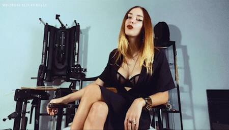 A serious tickle assignment (phoneHD)