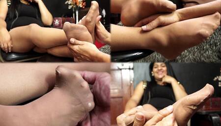 Meaty feet to rub, tickle and massage!