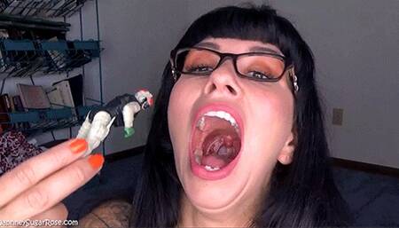 Blackmail Shrinking Vore Fantasy Fulfilled With Giantess Goddess -MOV 1920x1080p