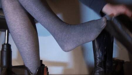 Crushed and milked under her knee-high boots - Cam 2