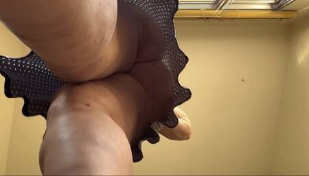 Giant Juliette_RJ smashing you and your Village - FOR MOBILE GIANTESS - SMALL PEOPLE VIEW - NO PANTIES - HIGH HEELS - GIANTESS POV