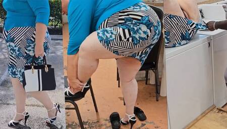 I let the maintenance guy see my legs & he got very horny and filled my pussy with his cum