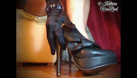 * Fuck the Heel * MOV