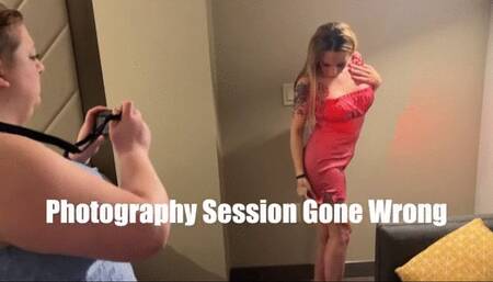 Lauren Sophia and Bettie Brick House in: Photography Session Gone Wrong Mp4 Lo
