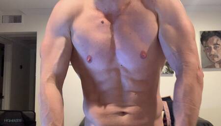 Devon flexes his muscles and pounds his abs SD