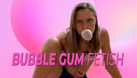 Bubble Gum Blowing Fetish and Chewing Gum Tease (4K)