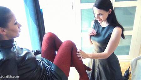 PAULAS FAVOURITE FEET