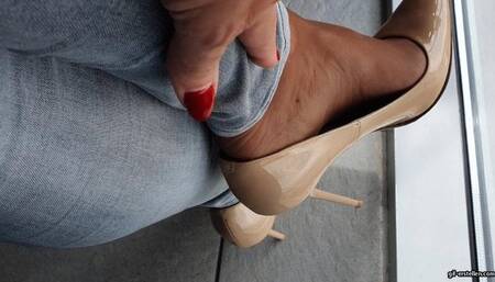 Shoe theft under Table and coffee in my shoe new HD wmv 1920x1080