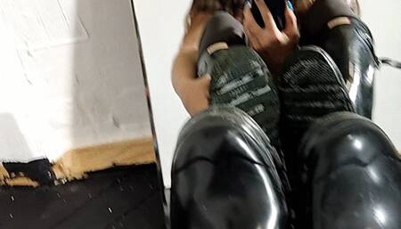 Fetish Mirror Hunter Wellies