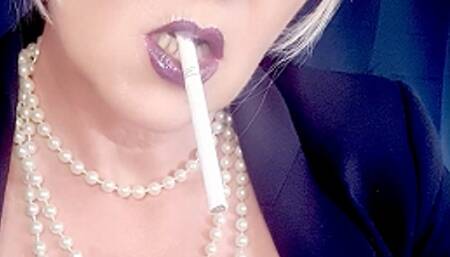 My divinity has all the entitlement to your money - German_English*chainsmoke*Muratti*Karelia