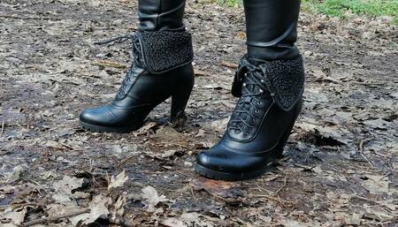 Lace-up high-heeled shoes