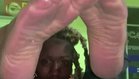 MY DIRTY FOOT SLUT