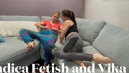 Belly Attention 3 girls