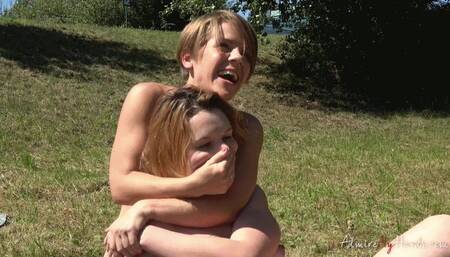 Sasha chokes friend Kris - hand over mouth (MOBILE)