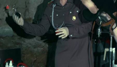 Clara – intense vacuum training