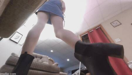 Giantess Cora boot views VR4K