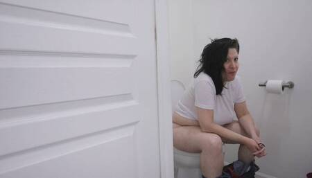 ANNIE PEE SPRINKLE SINGING CLEANING PEEING ALL CAKE CAKE CAKE FEELS