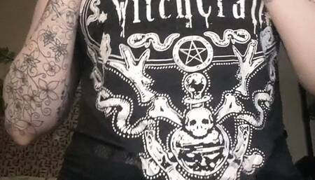 I Love Being Stretched Like A Whore