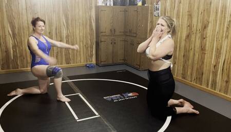 Tyer Dare and Chloe Cummings Round i Pin MaTCH