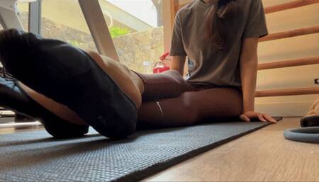 Naughty Gym Nylons - Pantyhose Feet Tease - ShortVersion