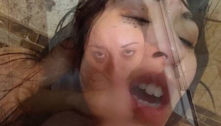 Sharing the Shower 4k