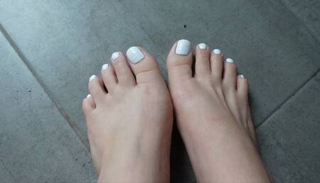 Teasing you with my New White Pedicure MP4 1080