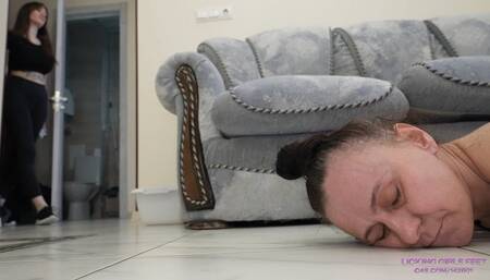 SARAH - Now you can smell and taste my sweat! (4K)