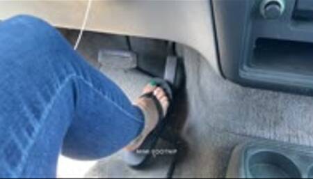 '95 Ford Aerostar Dry Pumping - She's a Star!