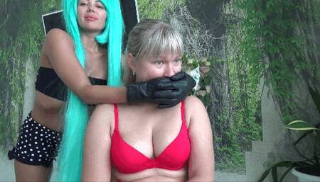 hands in leather gloves over her mouth and on her neck 7Hm