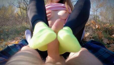 Sockjob outdoors in bright ankle socks