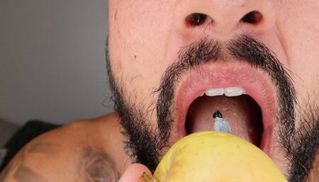 Tiny worm in my apple | Giant POV - Lalo Cortez