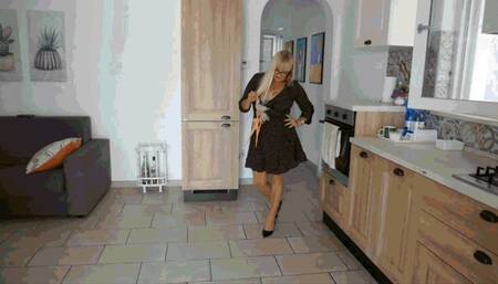 Cruel stepmother in anger! WMV(1920x1080)FHD