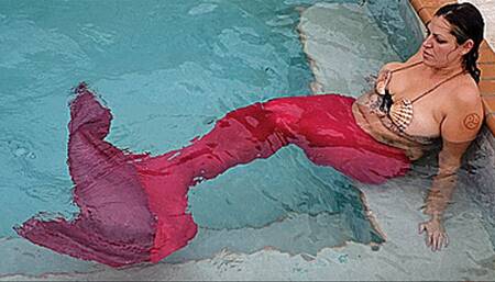 Being A Mermaid Is A Dream Come True (4K - UHD 2160p MP4)