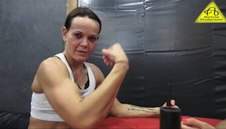 Armwrestling Nikki vs Kim