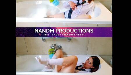 Bathtub Masturbation with White Socks_MP4 1080p