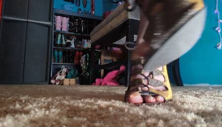 Silver Lurex Heels with Long Toenails