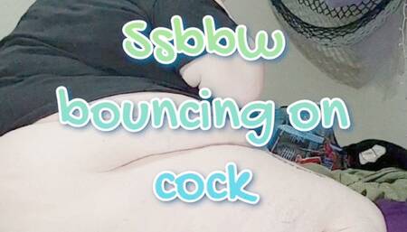 Ssbbw bouncing on cock