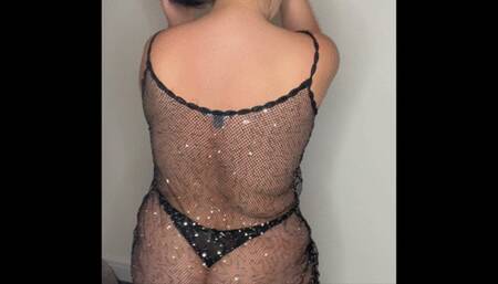 BBW dances in fishnet dress
