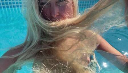 Underwater Hair Flow