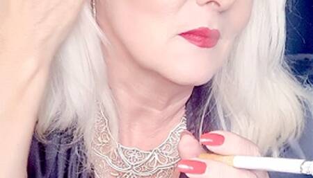 Aufforderung zum Wichsen deiner Morgenlatte während ich meine Marlboro Red 100s genieße