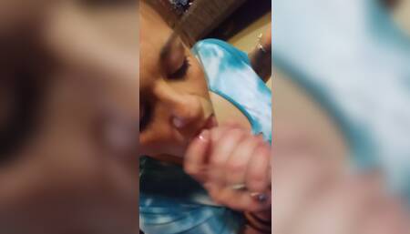 Skilled Wife with Beautiful Green Eyes Loves My Cum