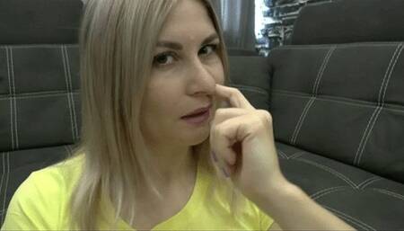 Queen of intense nosepicking MP4 FULL HD 1080p