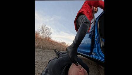 Trampling and Bootdomination in outdoor